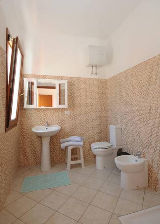 Agriturismo Santa Barbara Sarroch Ngoại thất bức ảnh